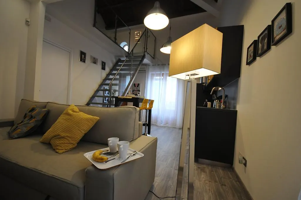 アパート パレルモPapireto 11 Loftアパートメント イタリア